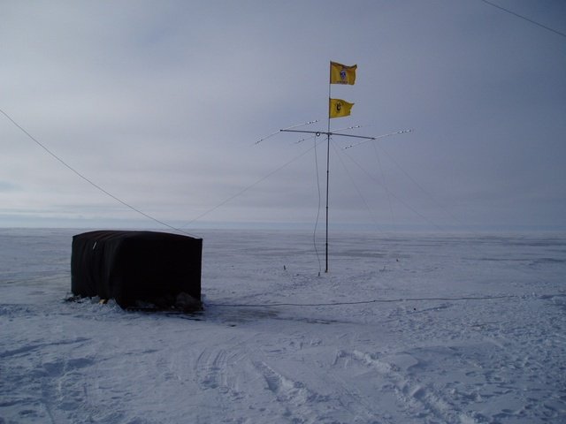 Шек на льду Байкала